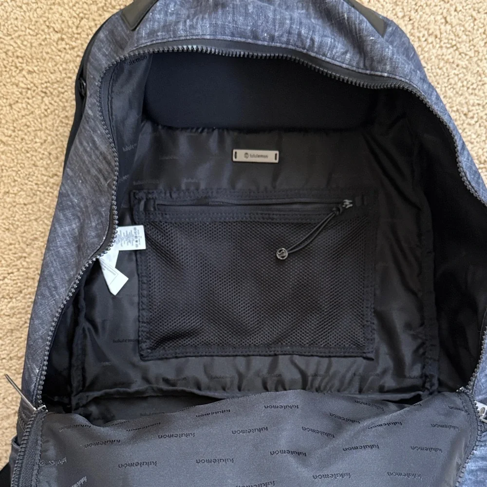 lululemon athletica Black Backpack - 24L